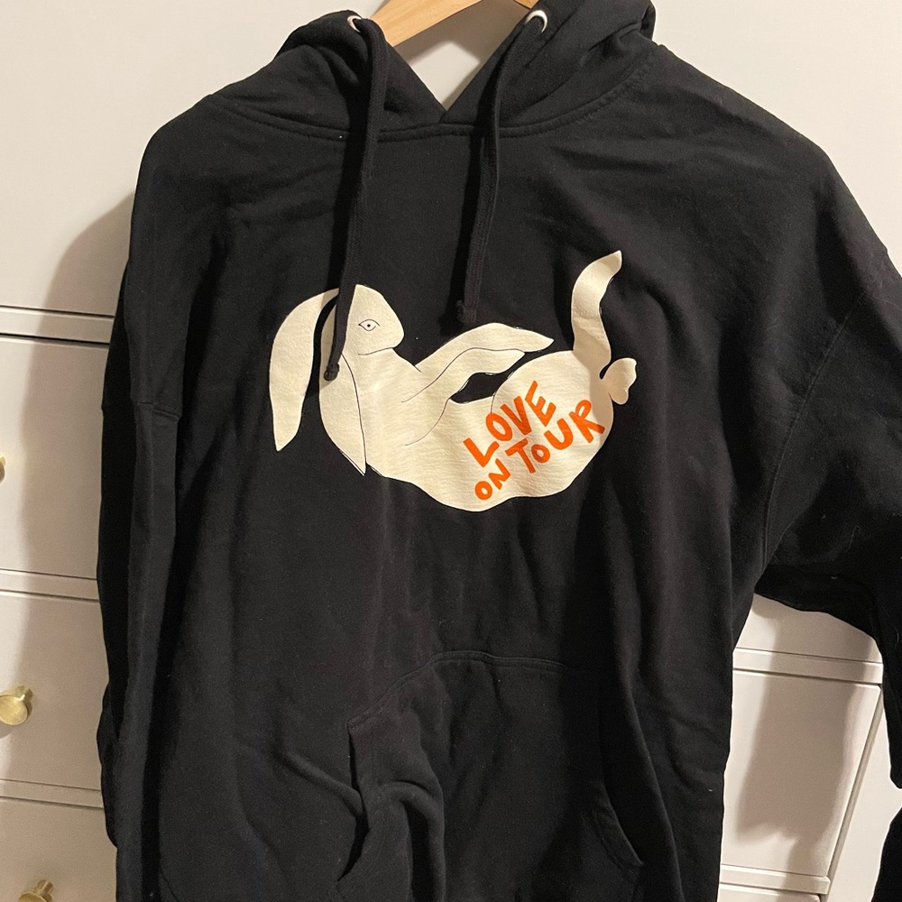 harry styles rare bunny love on your hoodie 2xl worn once